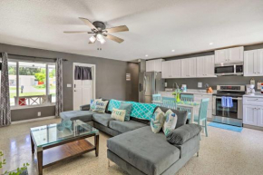 Charming Clearwater Escape about 6 Mi to Beach!